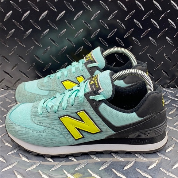 New Balance Shoes - NEW BALANCE 574